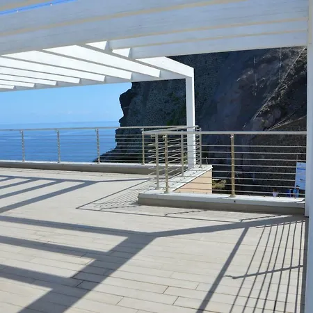 Miramare 10 - 6 Posti Apartment