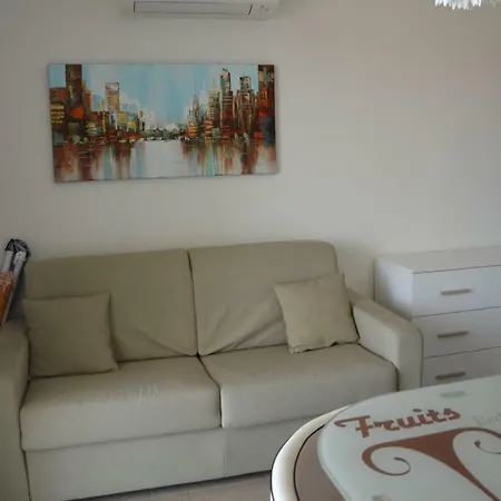 Miramare 10 - 6 Posti * كاستيلساردو