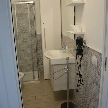 Miramare 10 - 6 Posti Apartment